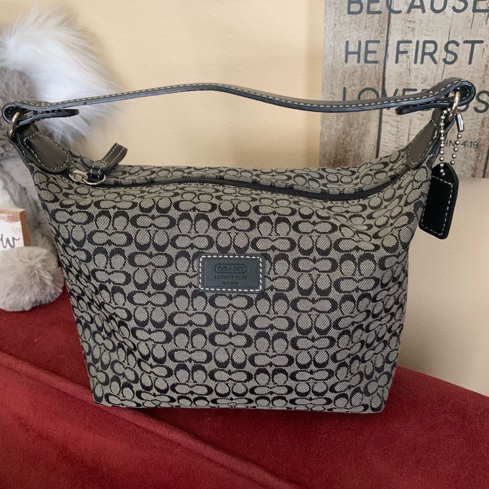 COACH Signature Canvas w/Leather Strap